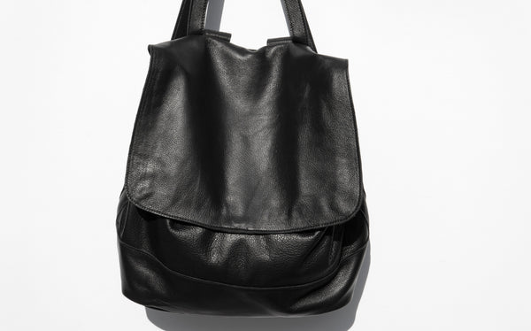 Clyde World Bag - Black Leather