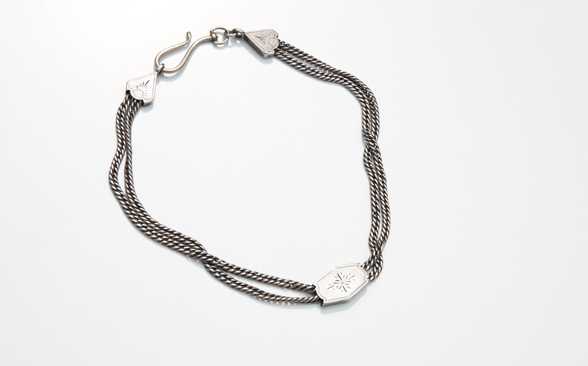 Bavieca Choker